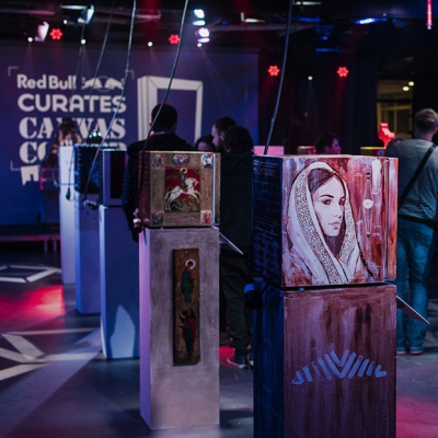 Крашеные холодильники, кинопоказы и лекции о культуре: Чем заняться на этих выходных