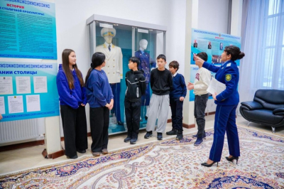День открытых дверей провела для школьников прокуратура Астаны