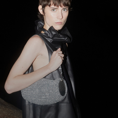 Отель от Louis Vuitton и продажа обуви Стива Джобса: Что нового в мире моды?