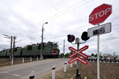Женщина выжила после столкновения с поездом под Карагандой