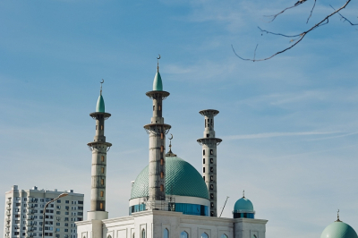 Разработчики нового интерьера зала Сары Садыковой займутся мечетью &laquo;Джамиг&raquo;