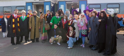Более 300 пассажиров прокатились на первом "Поезде Поттера" в Астане
